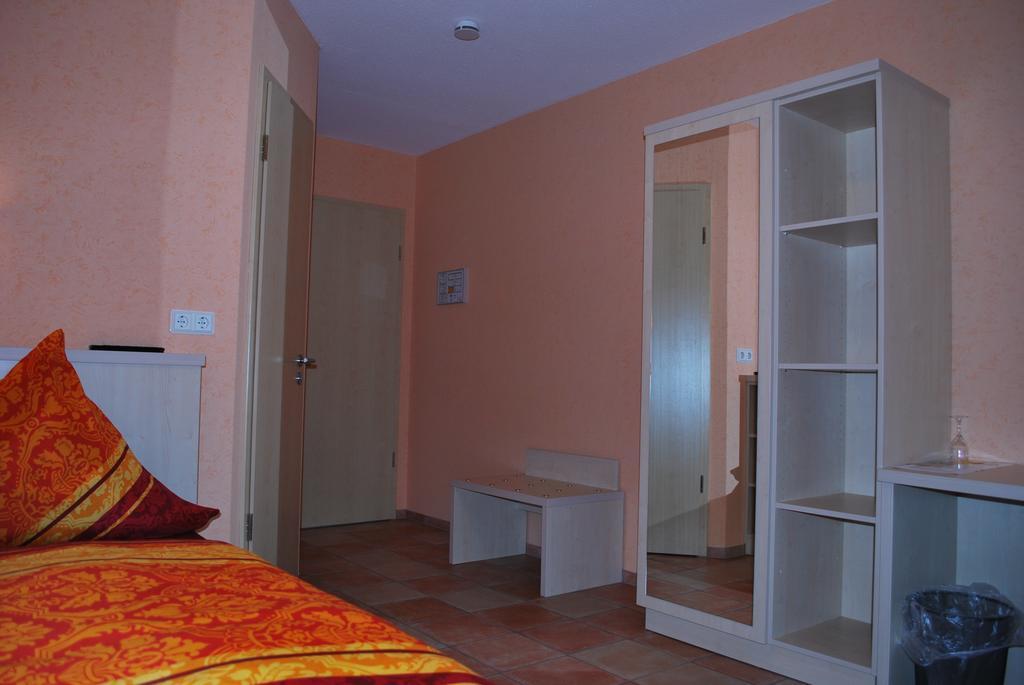 “goldener Engel” 2* Stockstadt am Main